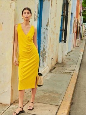 Nation LTD Melrose Ruched
Sleeveless Cotton Midi Dress
Sulphur V-Neck MEDIUM